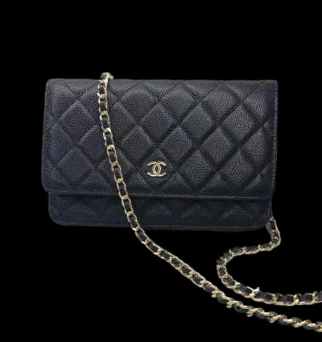 CHANEL SHOULDER BAG