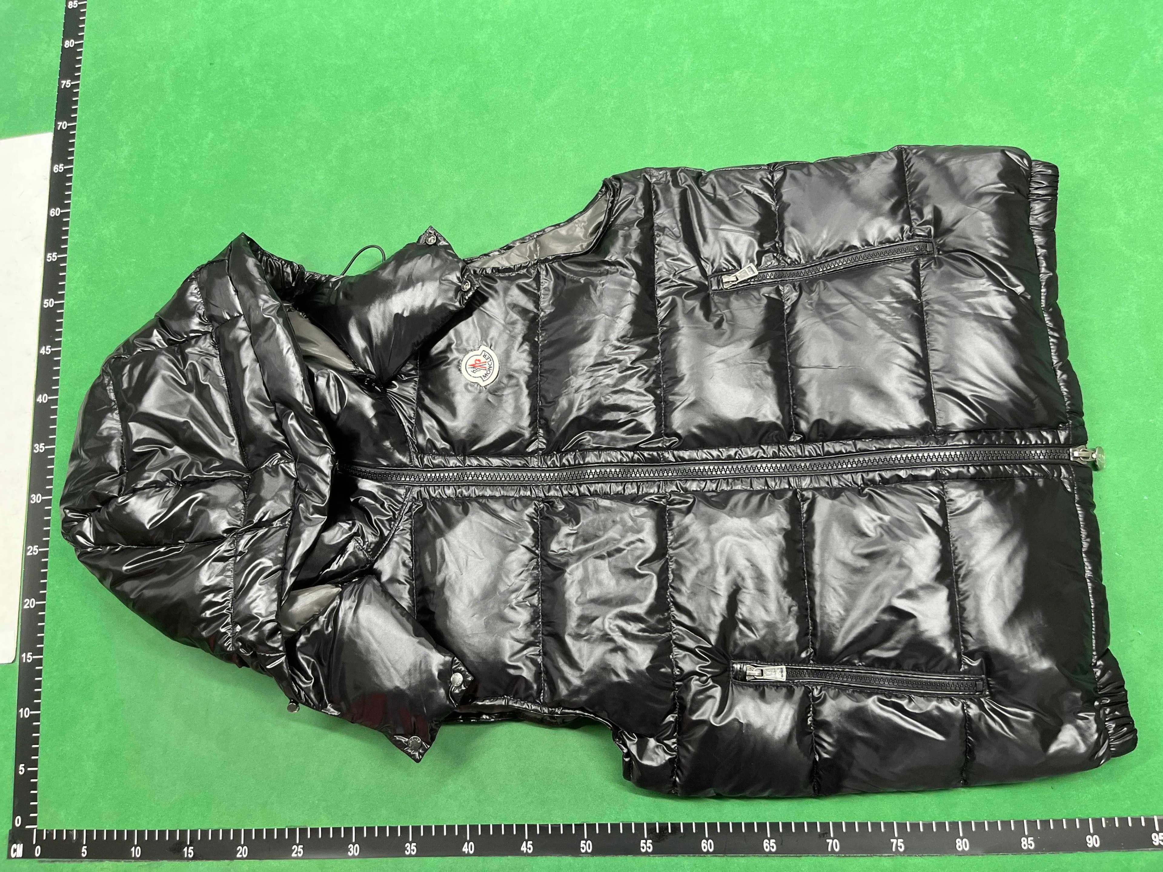 Moncler vest - KakoBuy Spreadsheet
